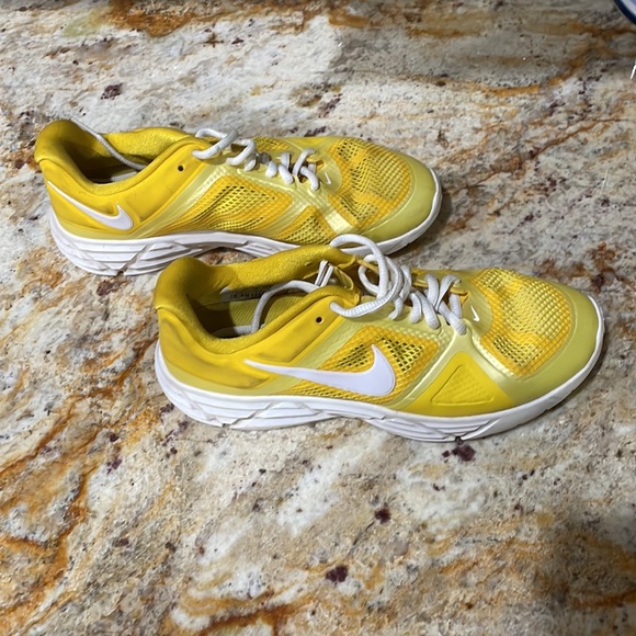 Nike womens 8.5 Nike training lunar victory - Picture 3 of 5